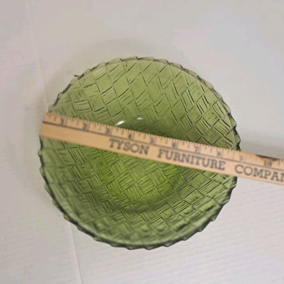 Vtg 50's Indiana Pressed Glass Green Basket Weave Salad Snack Serving Bowl 9" - Picture 5 of 6